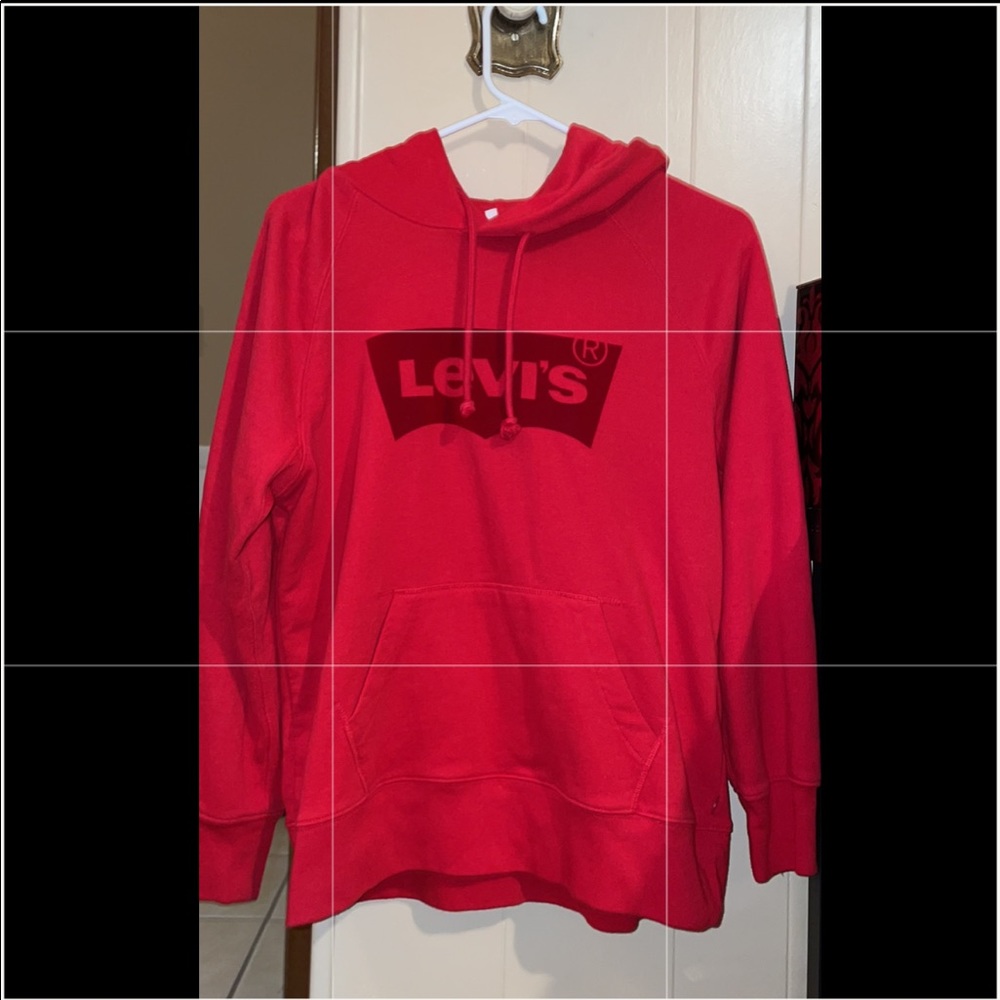 levi’s hoodie